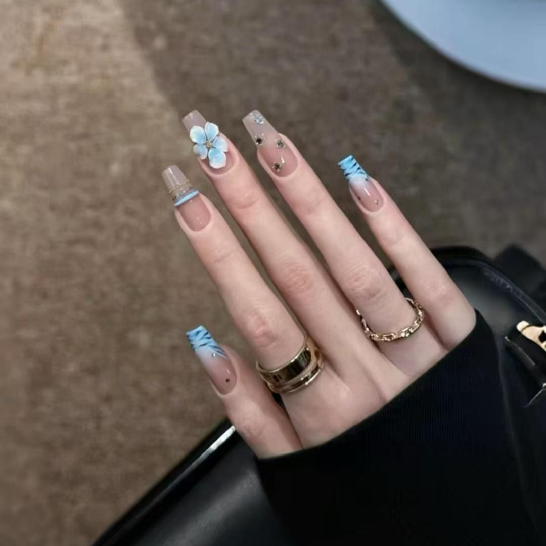 Nail Art Zebra Design - 10 stuks handgemaakte opzetnagels blauw zebra