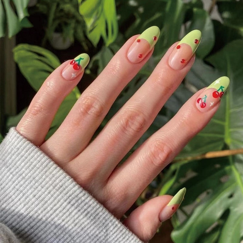 Nail Art Red Cherry - 24 stuks Franse amandelvormige kunstnagels met
