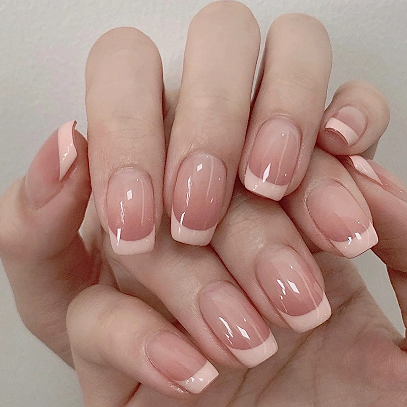 Nail Art Red Cherry - 24 Stuks Wit Frans Vierkant Rood
