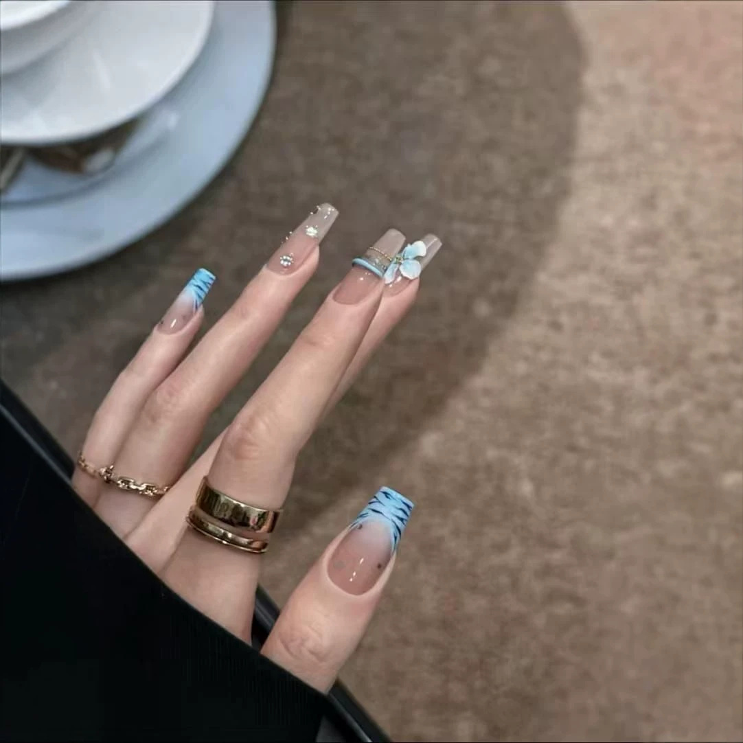 10 stuks handgemaakte opzetnag - Nail Art Zebra Design recensie en prijs
