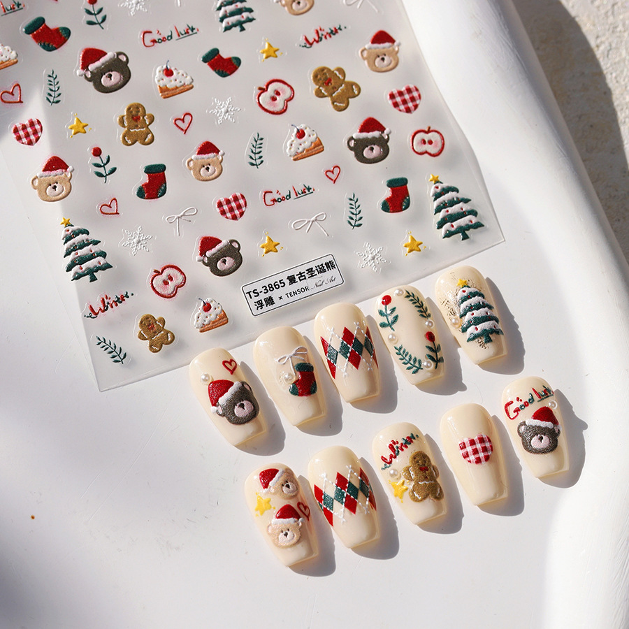 Leuke kerstbeer en peperkoek n - Nail Art Xmas Design recensie en prijs
